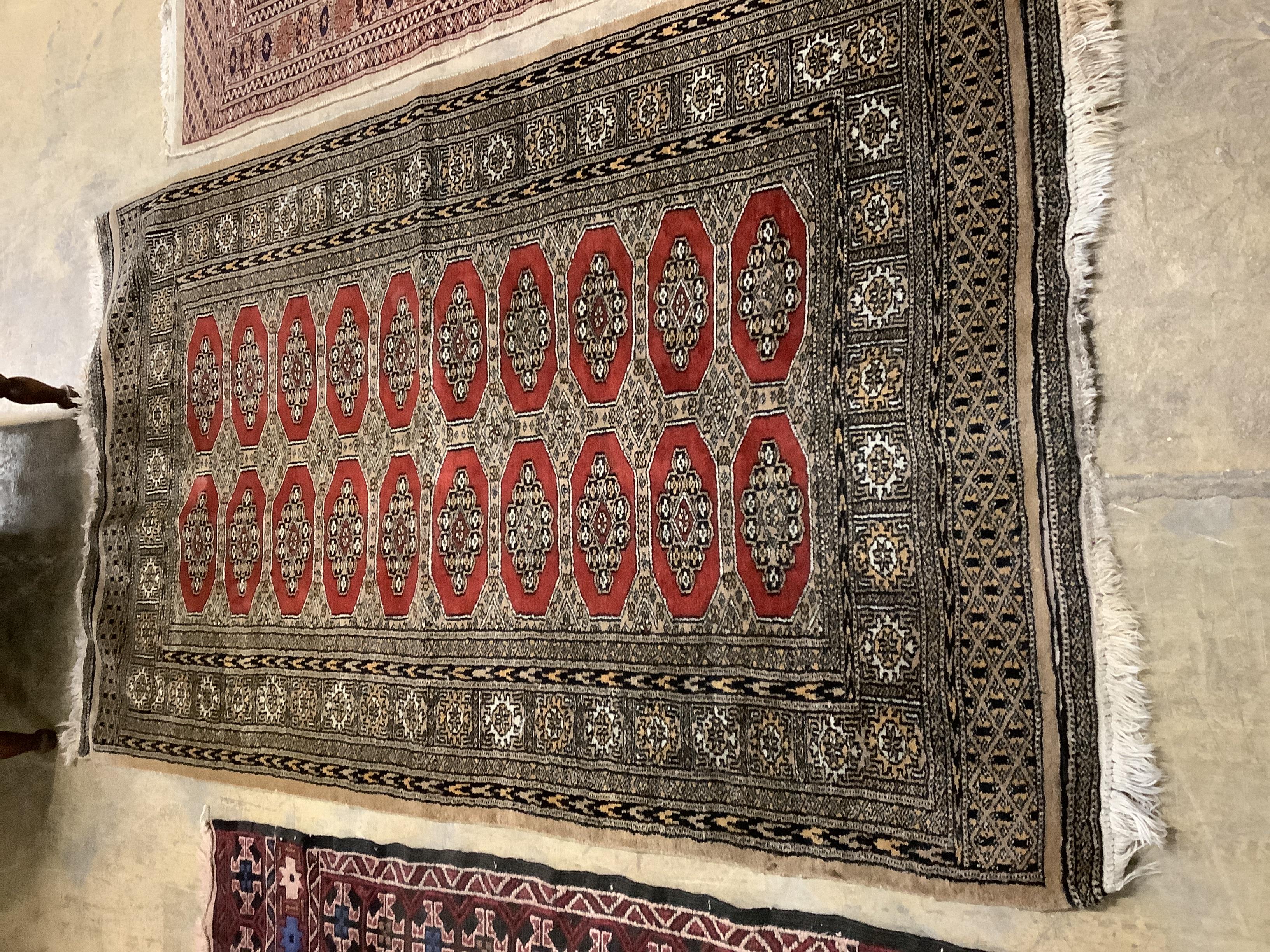 Two Bokhara rugs and a Baktiari Kilim rug, largest 160 x 98cm